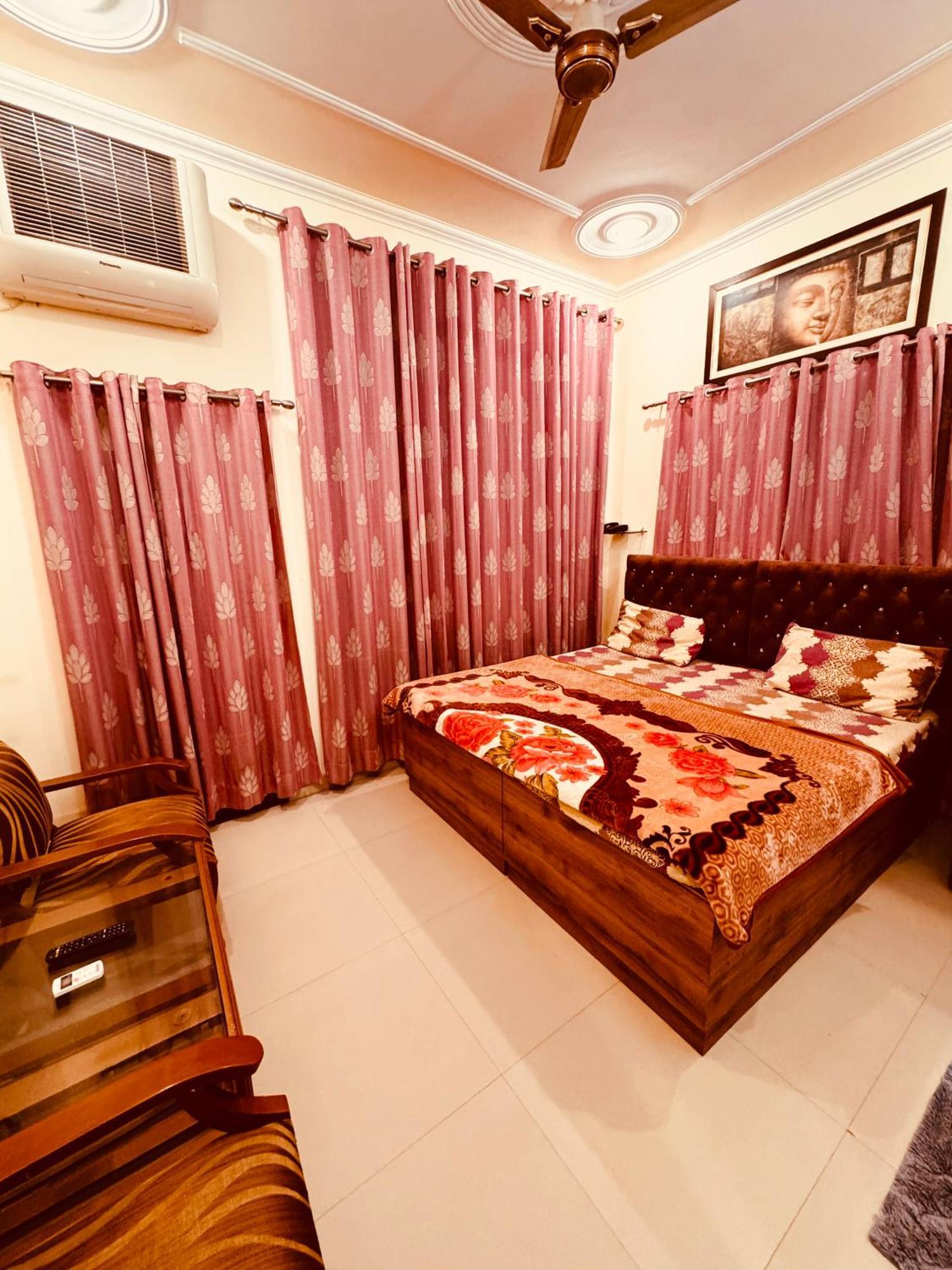 Qube House Bnb Rishīkesh Екстериор снимка